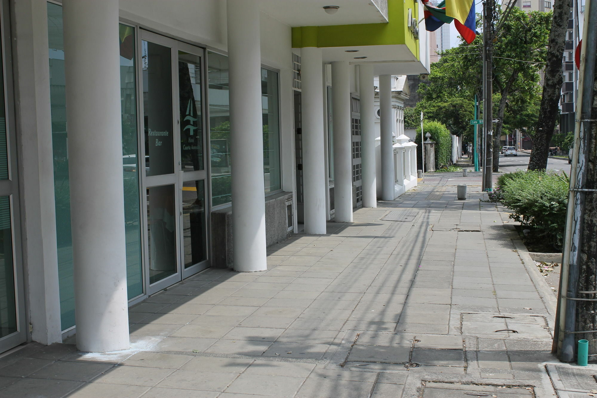 Hotel Cuarta Avenida Cali Exterior foto